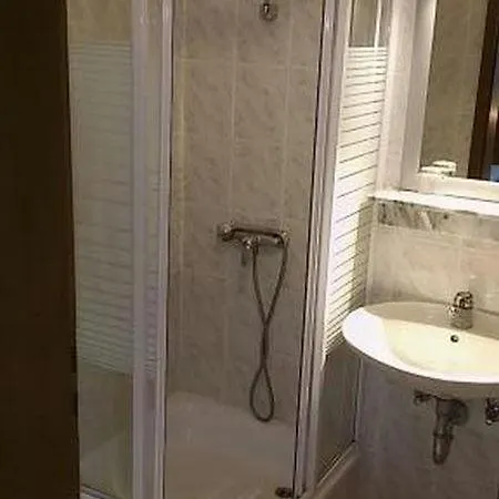 招待所 Double Stanici 14782a 奥米什